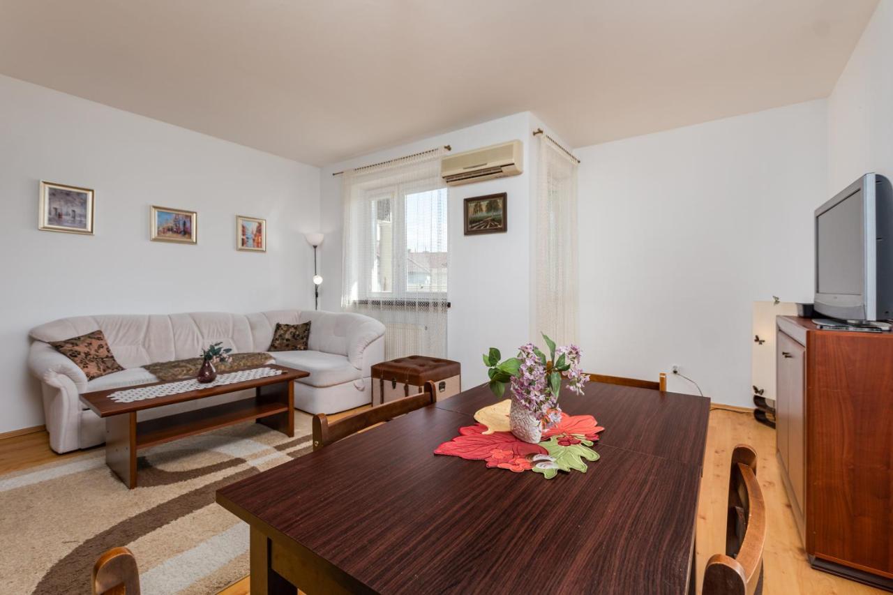 Opaczewska 69 By Homeprime Varsovie Extérieur photo